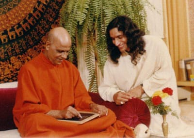Bapuji with Gurudev