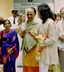 Bapuji arrives in the United States